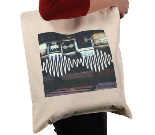 Arctic monkeys tote bag